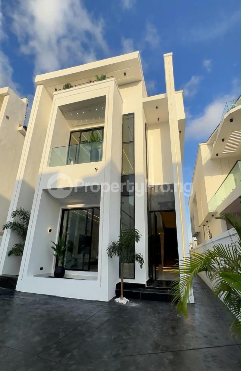 5 bedroom House for sale Ado Road Ajah Lagos