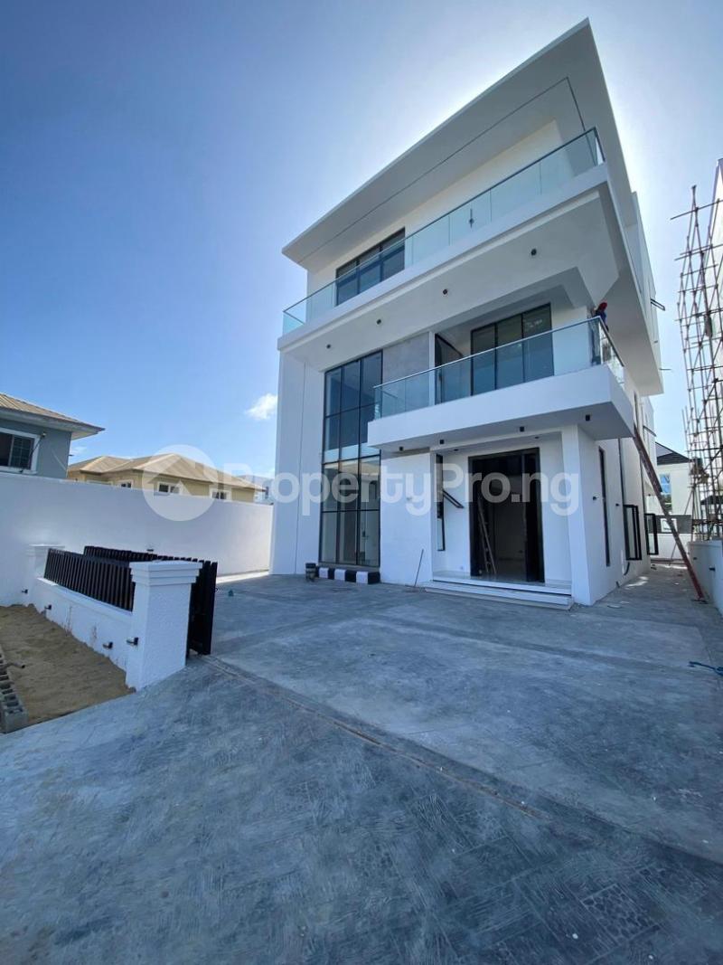 5 bedroom House for sale Lekki Lagos