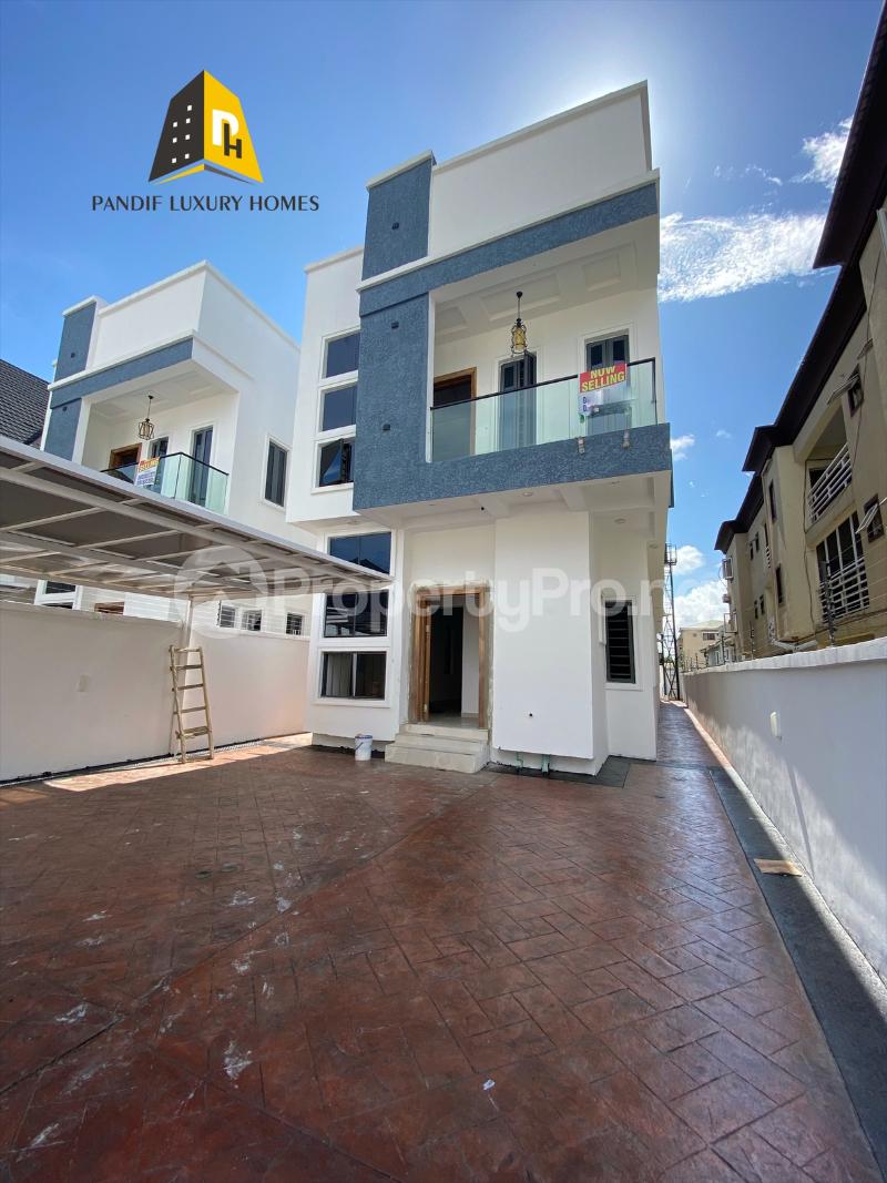 5 bedroom House for sale Osapa london Lekki Lagos