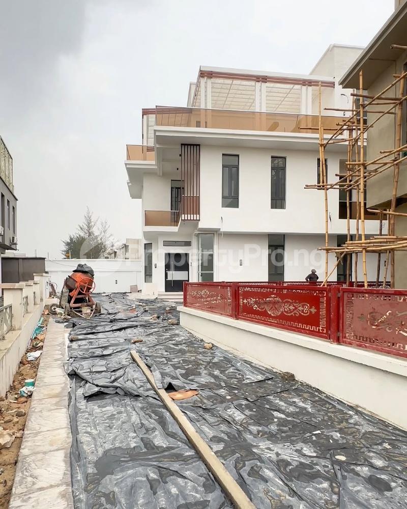 5 bedroom House for sale Osapa london Lekki Lagos