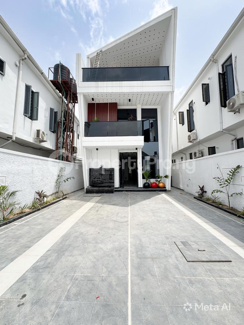 5 bedroom House for sale Ikota Lekki Lagos