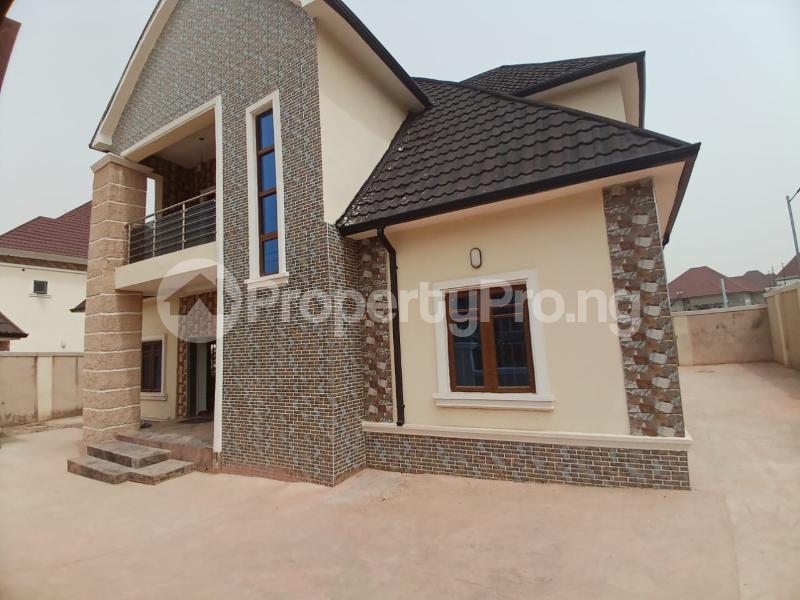 5 bedroom House for sale Along Von Garden Estate Road Lugbe Abuja