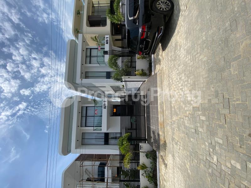5 bedroom House for sale Orchid Lekki Lagos