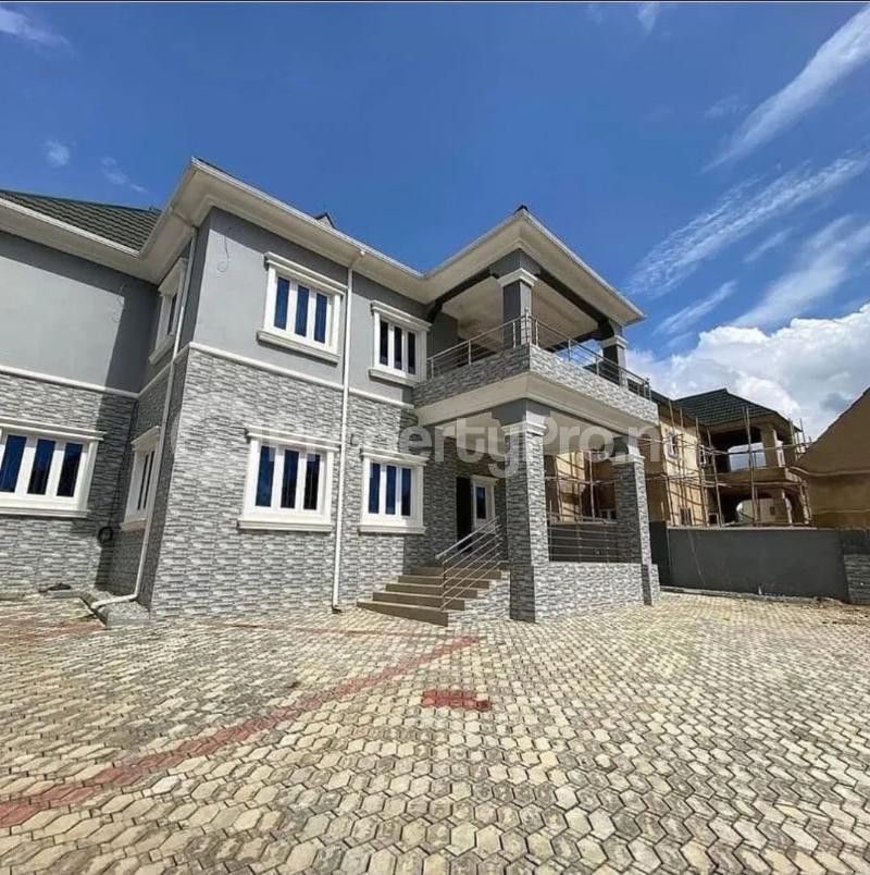 5 bedroom House for sale Life Camp Abuja