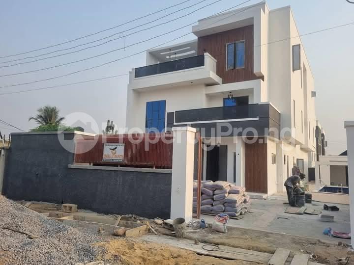 5 bedroom House for sale Gowon Estate Egbeda Alimosho Lagos