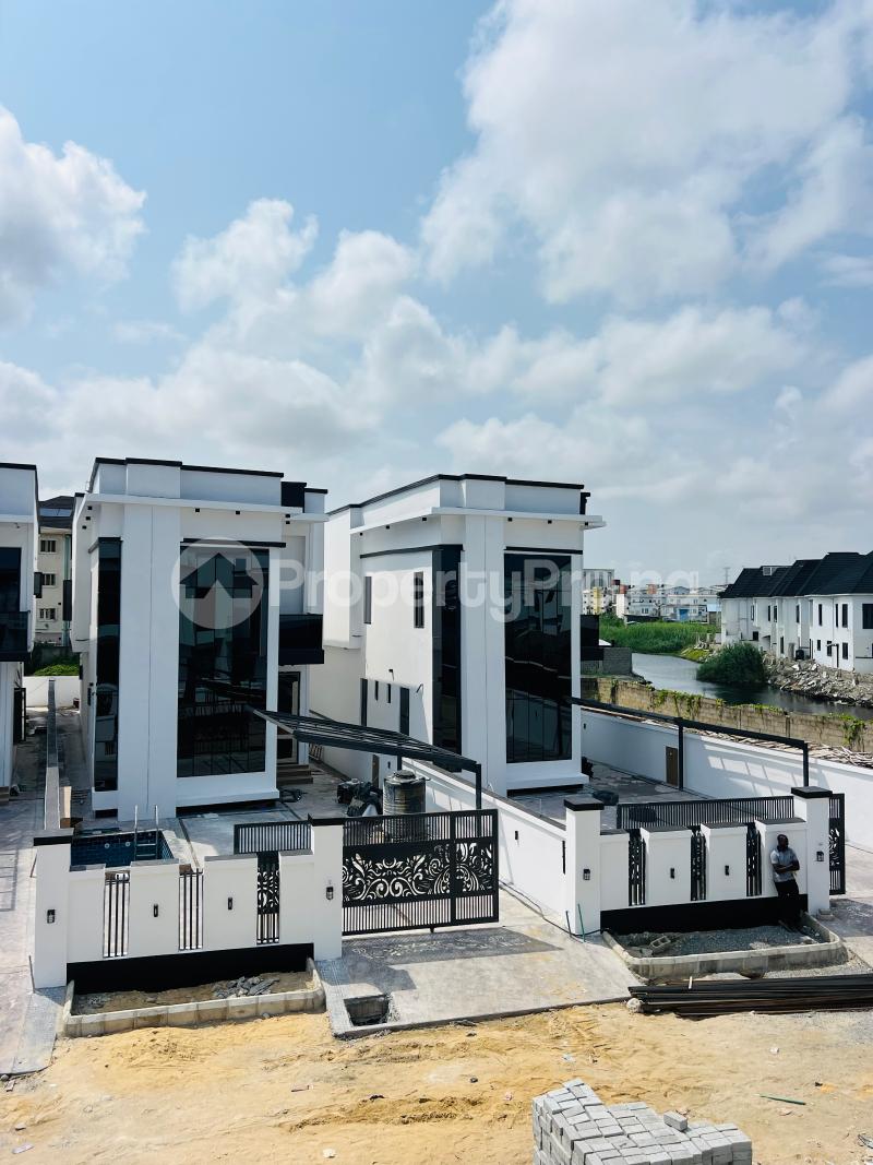 5 bedroom House for sale orchid Lekki Lagos