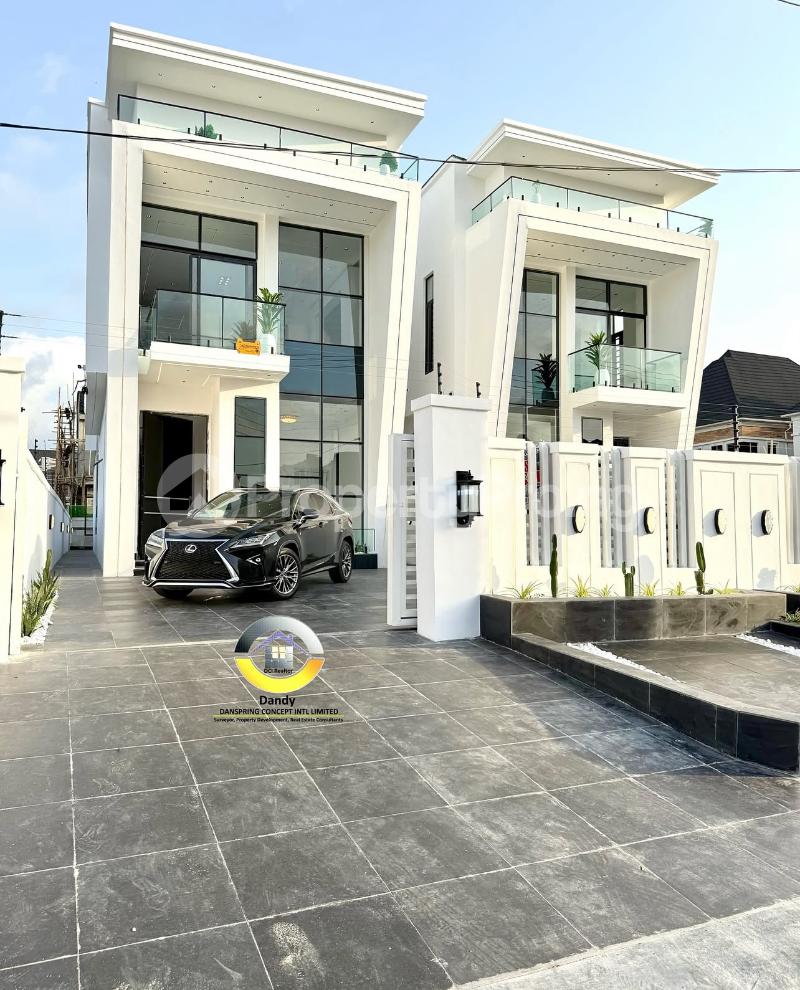 5 bedroom House for sale Lekki Lagos