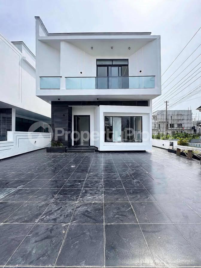 5 bedroom House for sale Ikota Lekki Lagos
