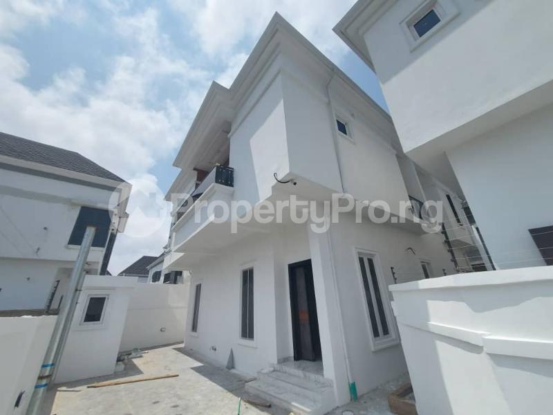 5 bedroom House for sale 2nd Toll Gate Ikota Lekki Lagos