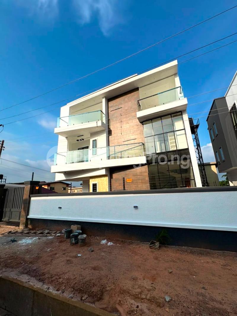 5 bedroom House for sale New Haven Enugu Enugu