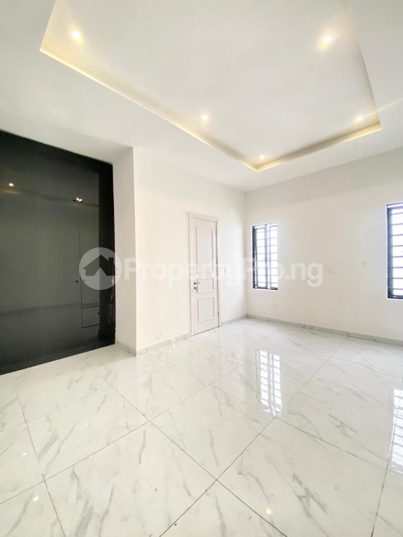 5 bedroom House for sale   Ikota Lekki Lagos