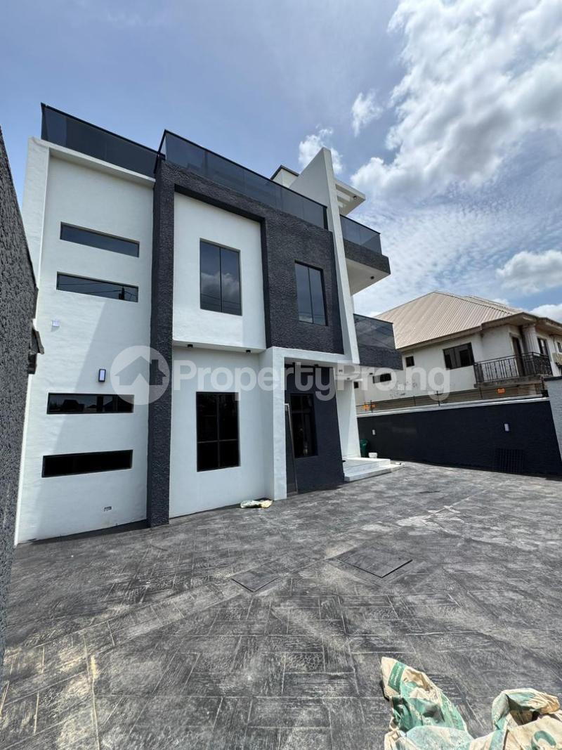5 bedroom House for sale Omole phase 1 Ojodu Lagos