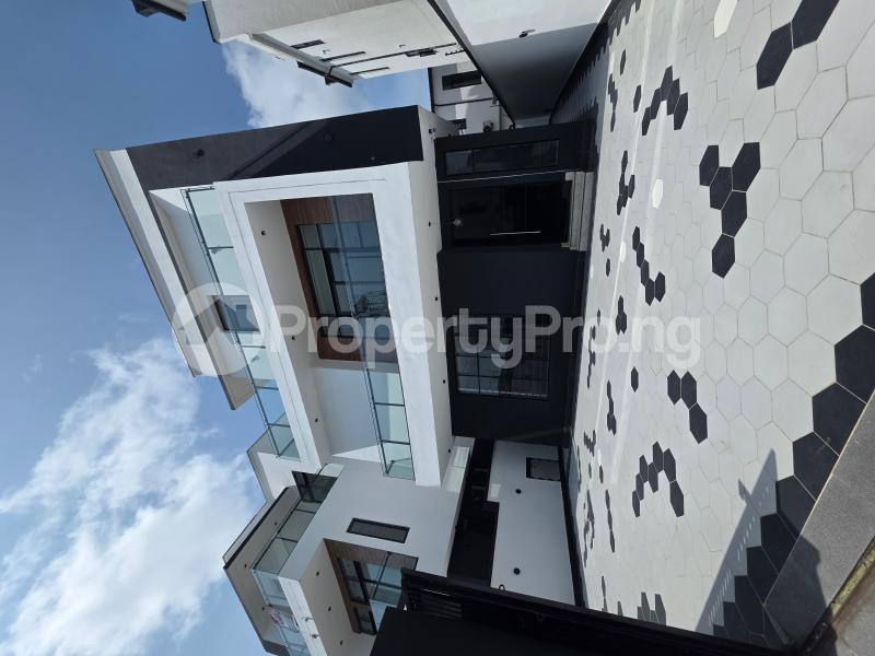 5 bedroom House for sale Chevron Toll Gate Chevron Lekki Lagos
