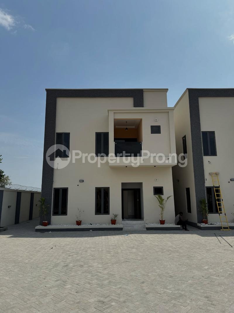 5 bedroom House for sale Kado Abuja