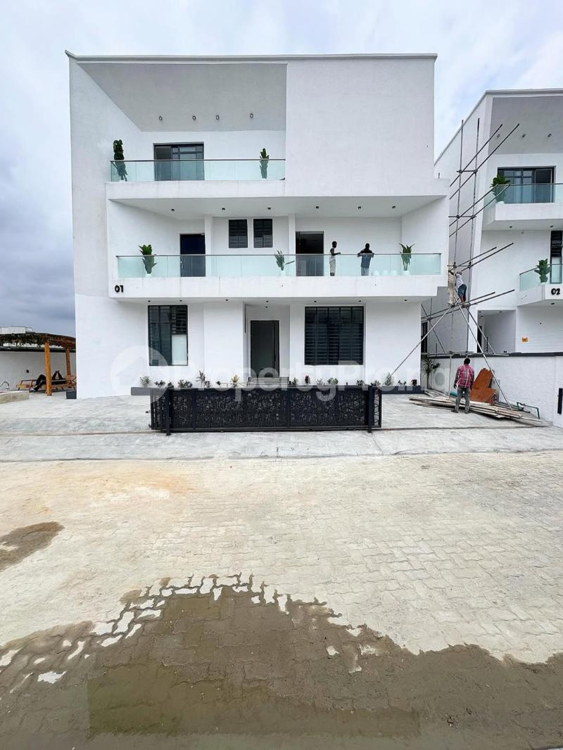 5 bedroom House for sale chevron Lekki Lagos