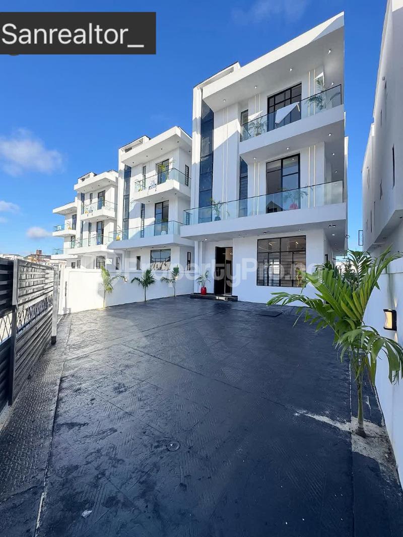 5 bedroom House for sale orchid Lekki Lagos