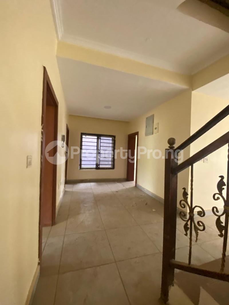 5 bedroom House for rent Berger Clinic Life Camp Abuja