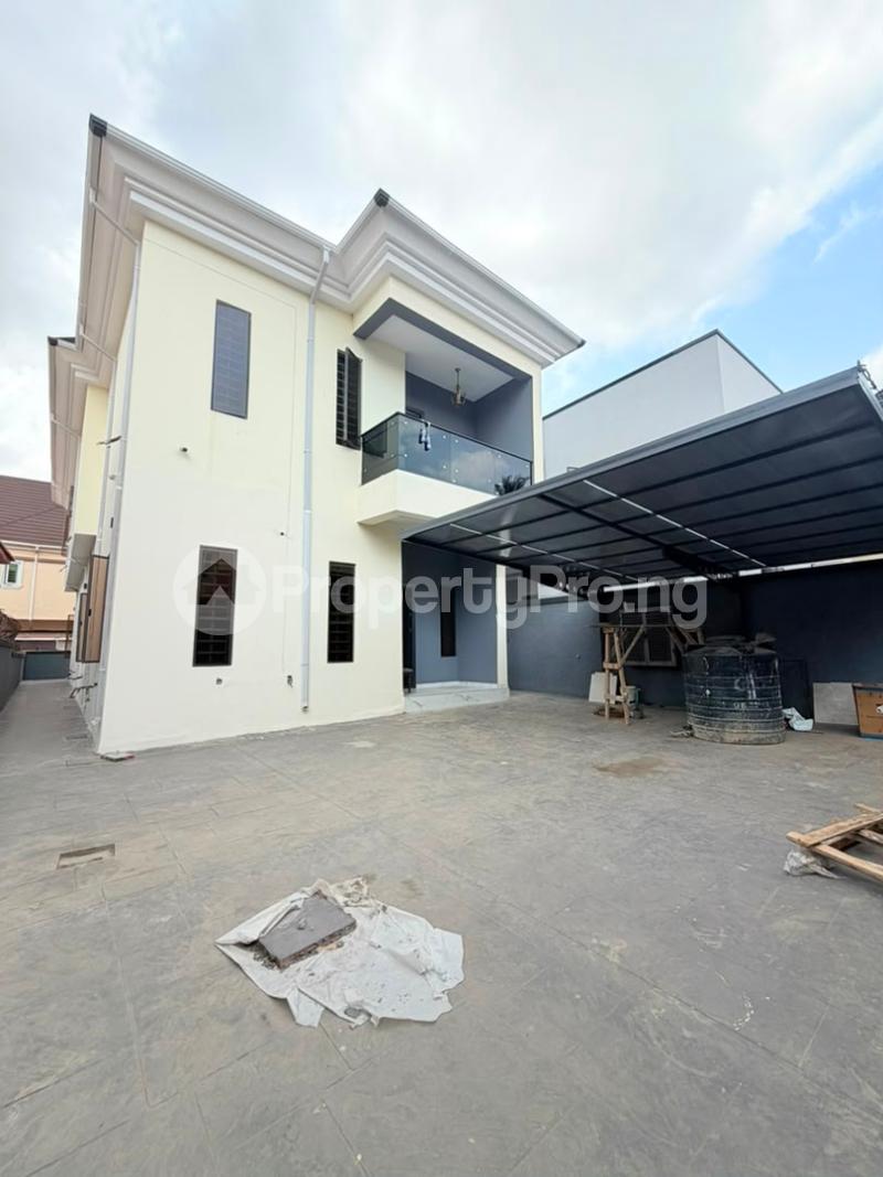 5 bedroom House for sale Omole phase 2 Ojodu Lagos