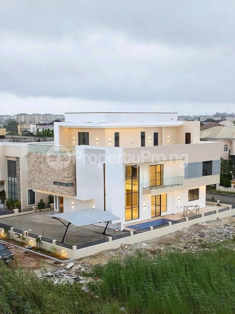 5 bedroom House for sale Chevron Lekki Lagos