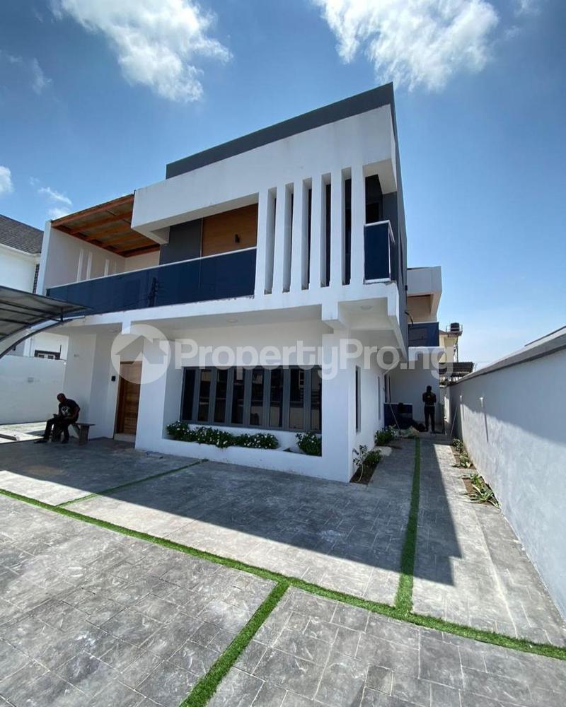 5 bedroom House for sale chevron Lekki Lagos