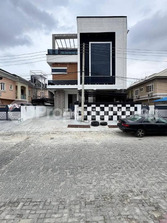 5 bedroom House for sale chevron Lekki Lagos
