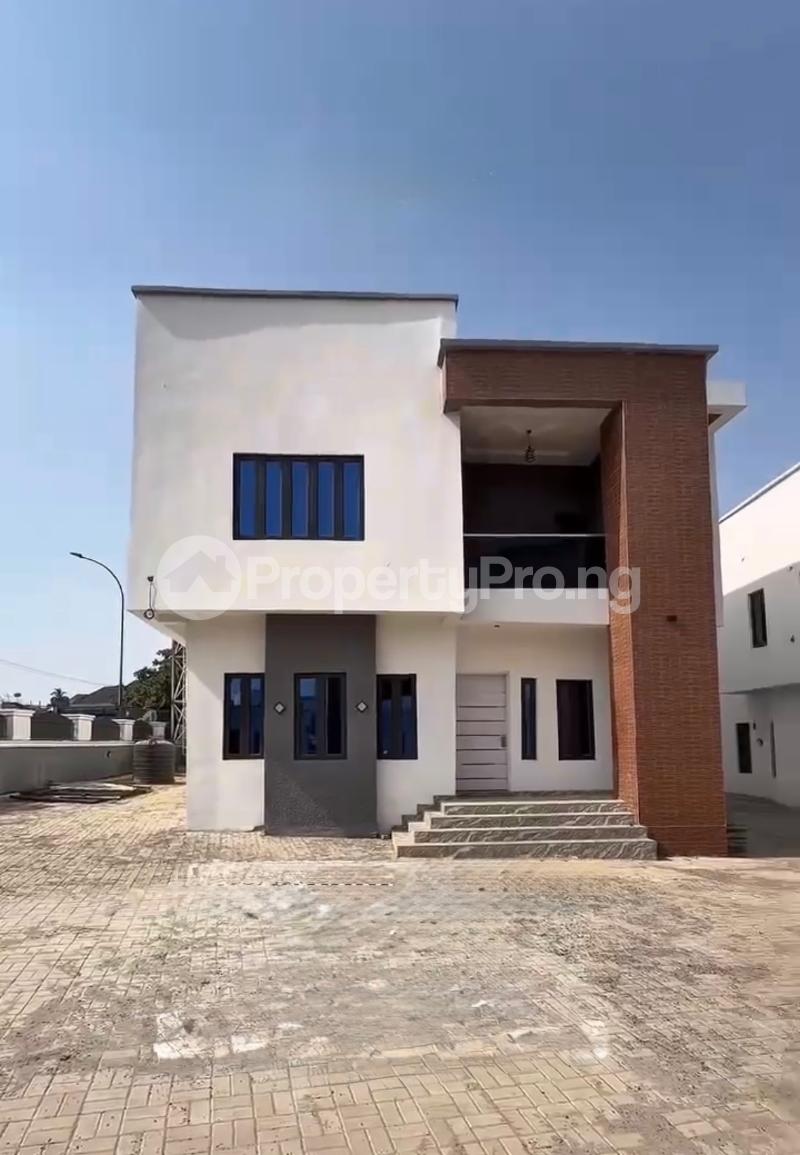5 bedroom House for sale Guzape Abuja