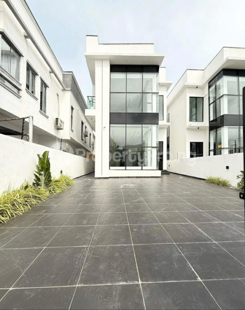 5 bedroom House for sale Ikota Lekki Lagos