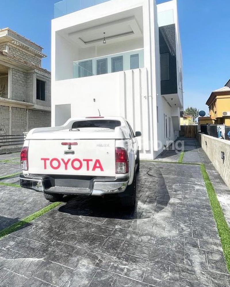 5 bedroom House for sale Osapa london Lekki Lagos