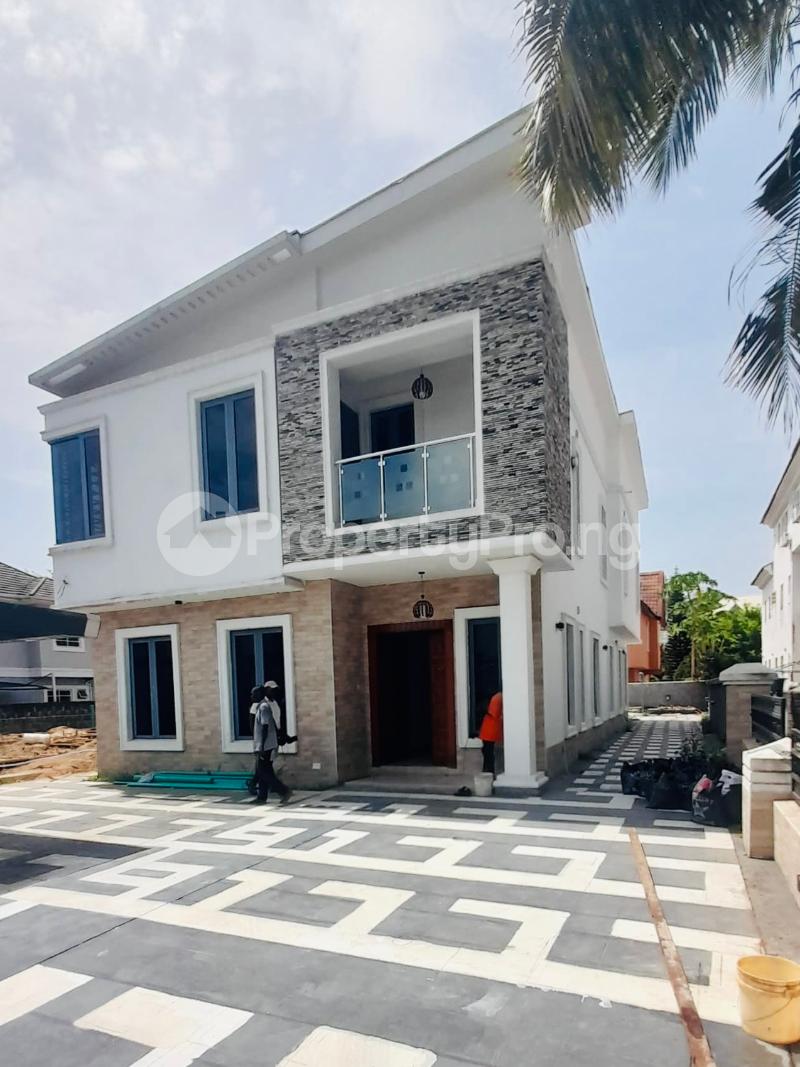 5 bedroom House for sale Carlton Gate Estate Chevron Lekki Lagos