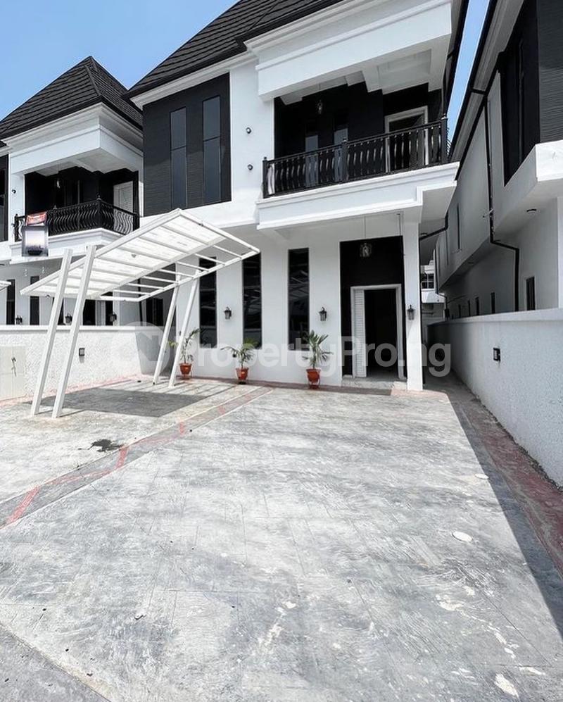 5 bedroom House for sale chevron Lekki Lagos