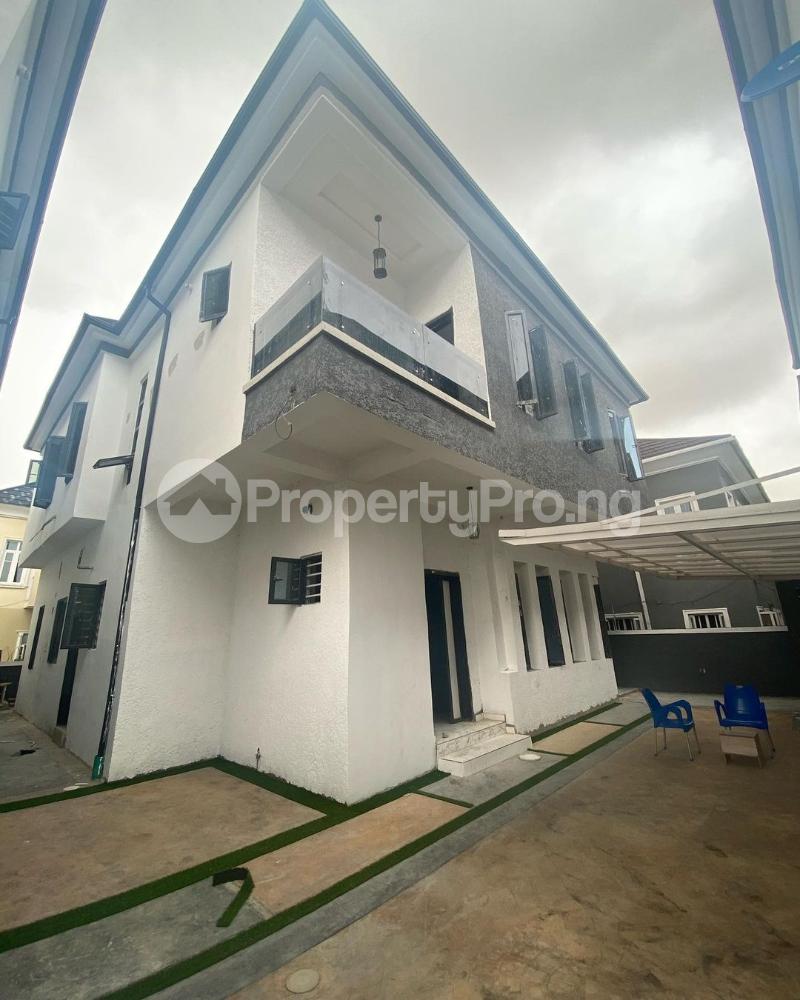 5 bedroom House for sale chevron Lekki Lagos