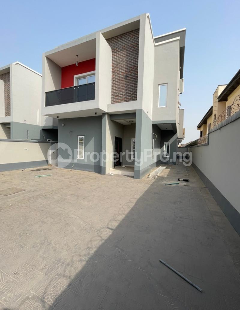 5 Bedroom House in Magodo GRA Phase 1 Ojodu Lagos House for sale in ojodu House in ojodu 5