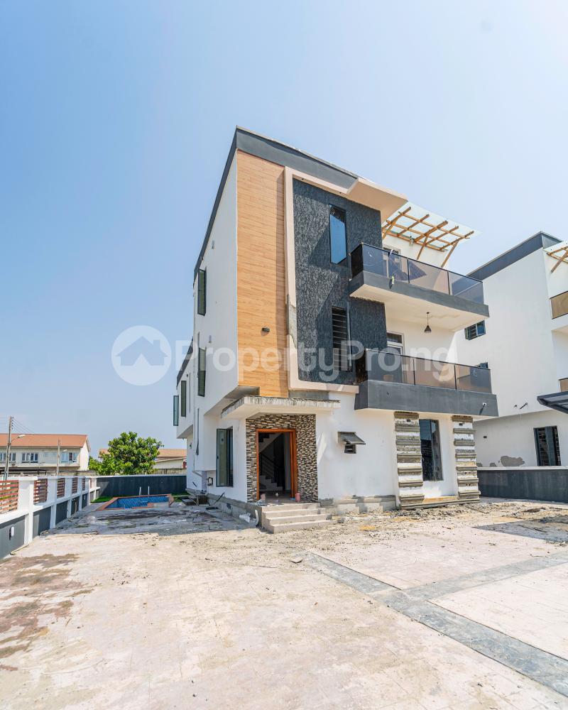 5 bedroom House for sale chevron Lekki Lagos