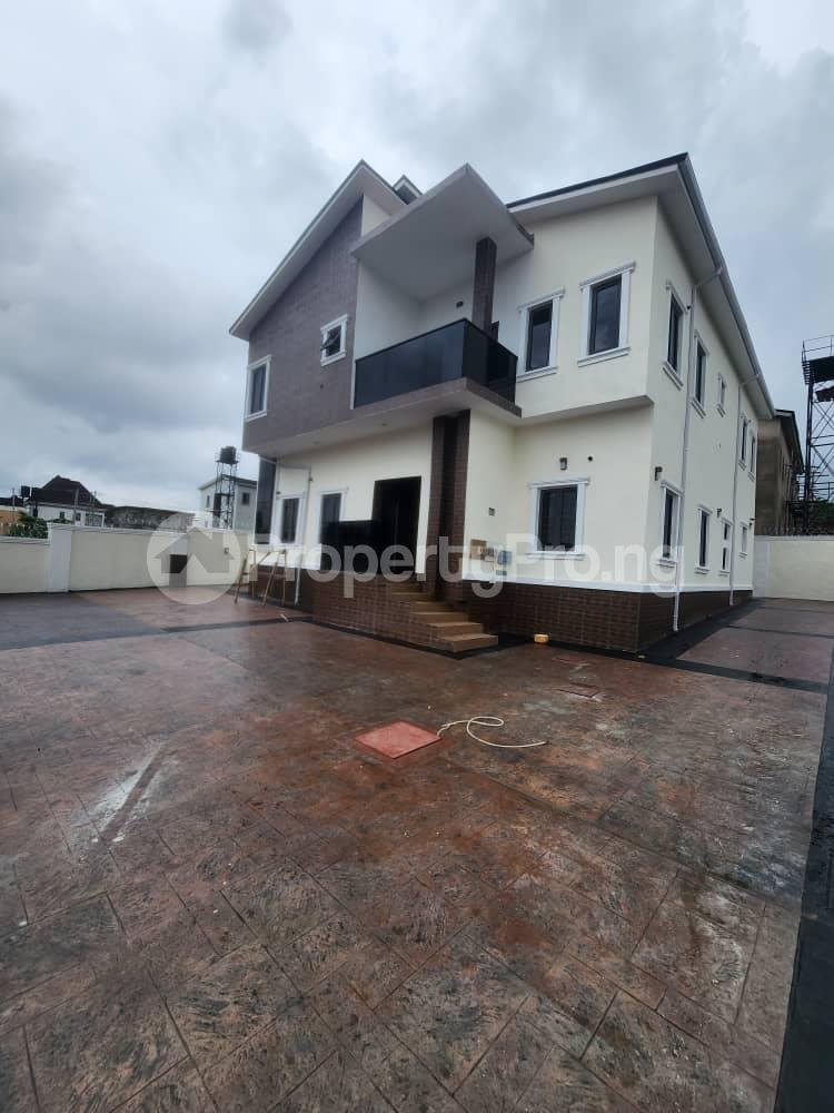 5 bedroom House for sale Von Road Lugbe Abuja