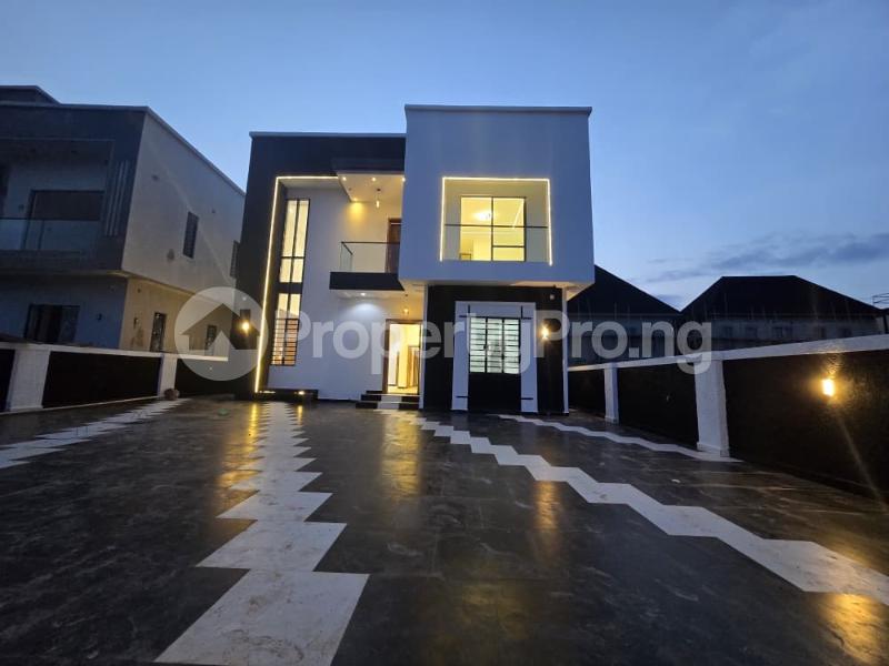 5 bedroom House for sale Centenary City Enugu Enugu