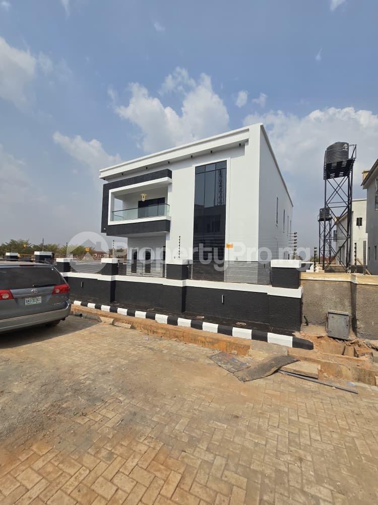 5 bedroom House for sale Enugu Enugu