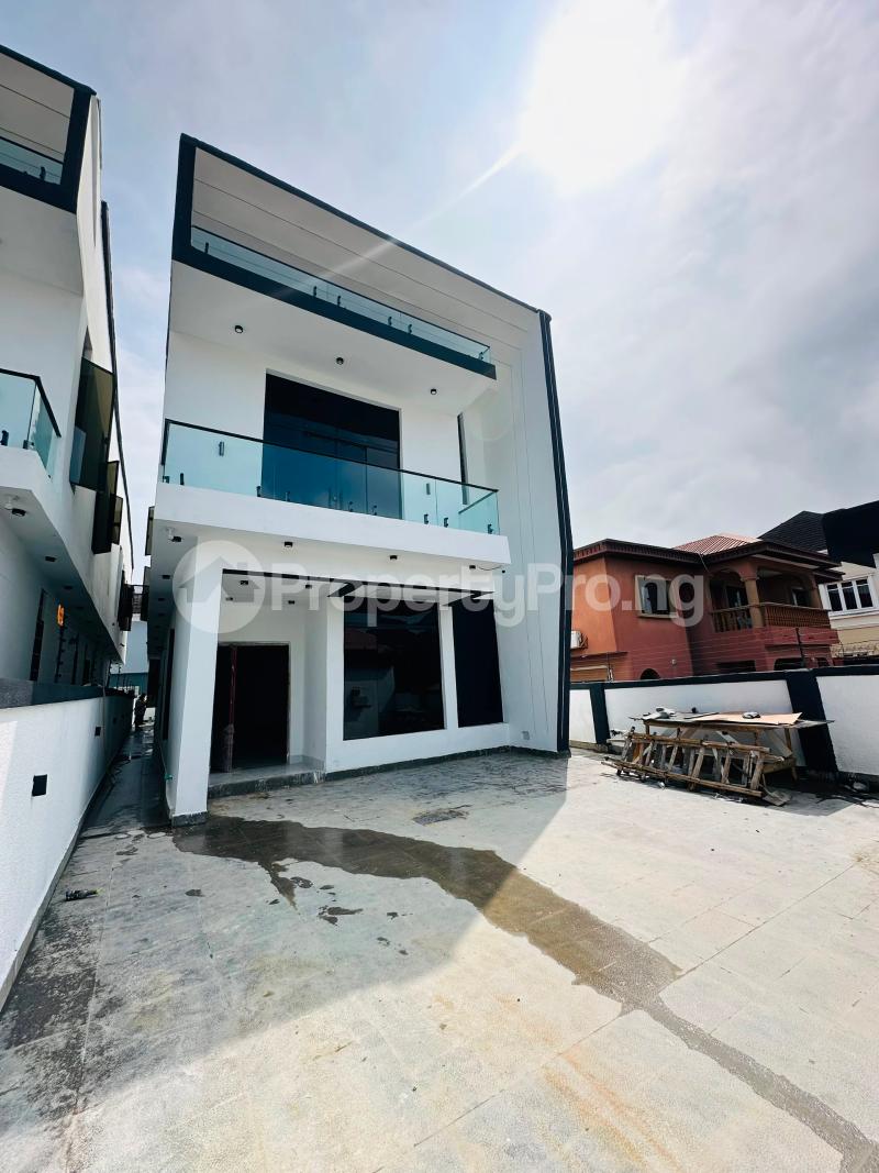 5 bedroom House for sale Ikota Lekki Lagos