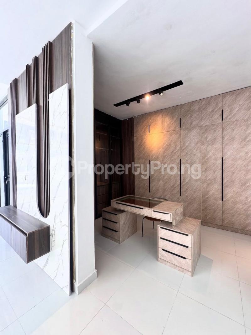5 bedroom House for sale Chevron Lekki Lagos