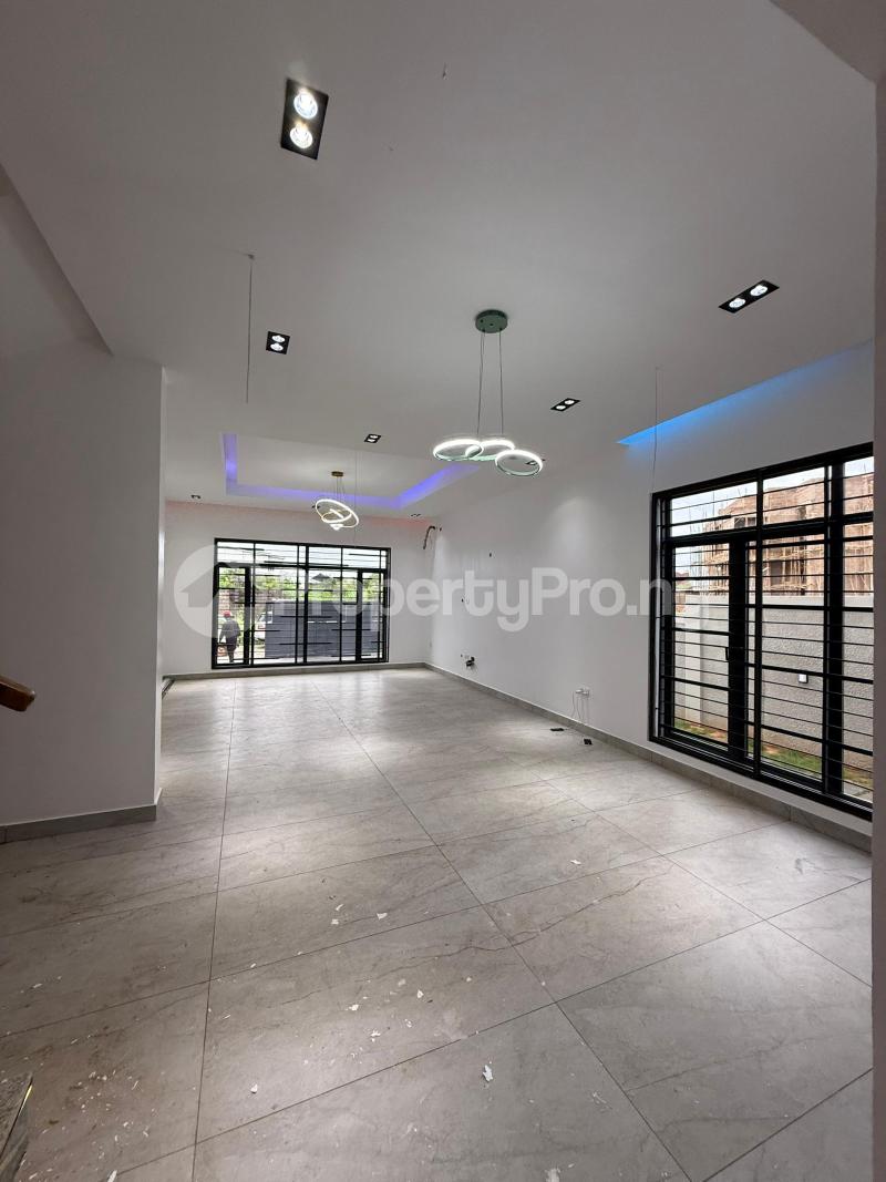 5 bedroom House for sale Centenary City, Enugu Enugu