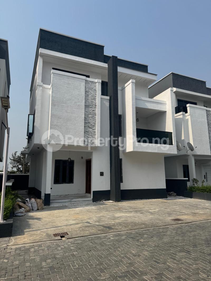 5 bedroom House for sale Osapa Lekki Lagos