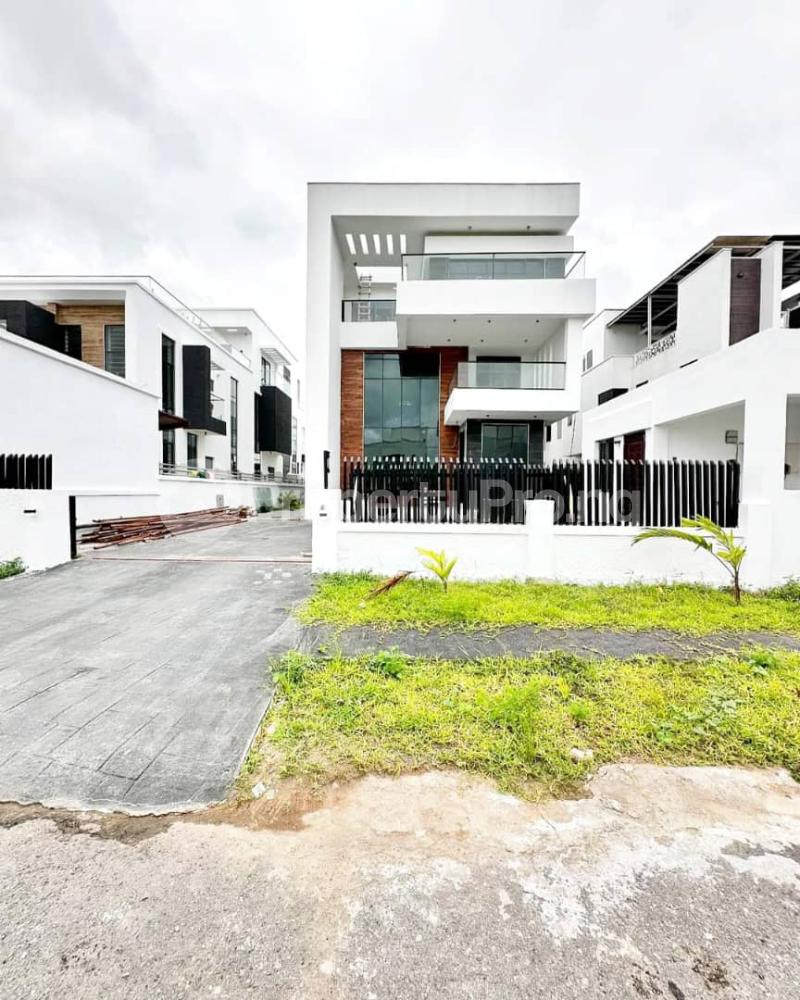 5 bedroom House for sale Osapa london Lekki Lagos