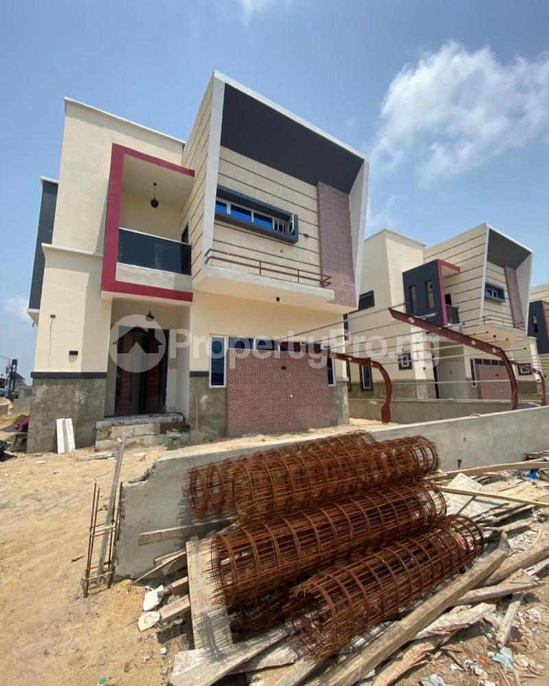 5 bedroom House for sale Orchid Road Lekki Lagos