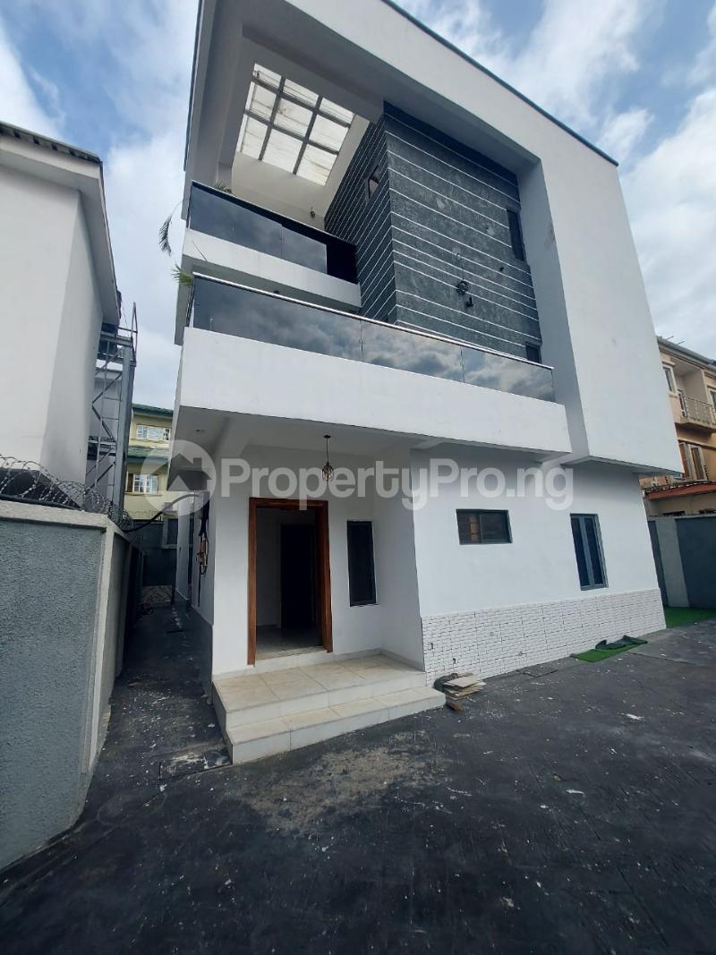 5 bedroom House for sale Magodo GRA Phase 2 Kosofe/Ikosi Lagos
