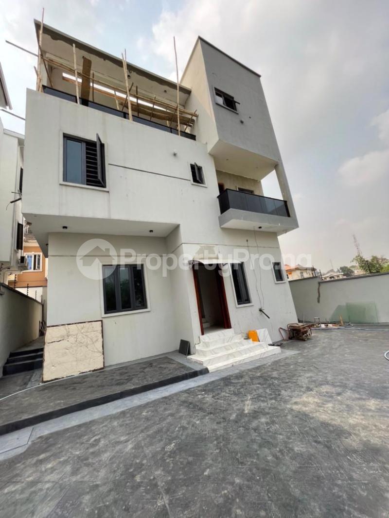 5 bedroom House for sale Magodo Phase 1 Ojodu Lagos