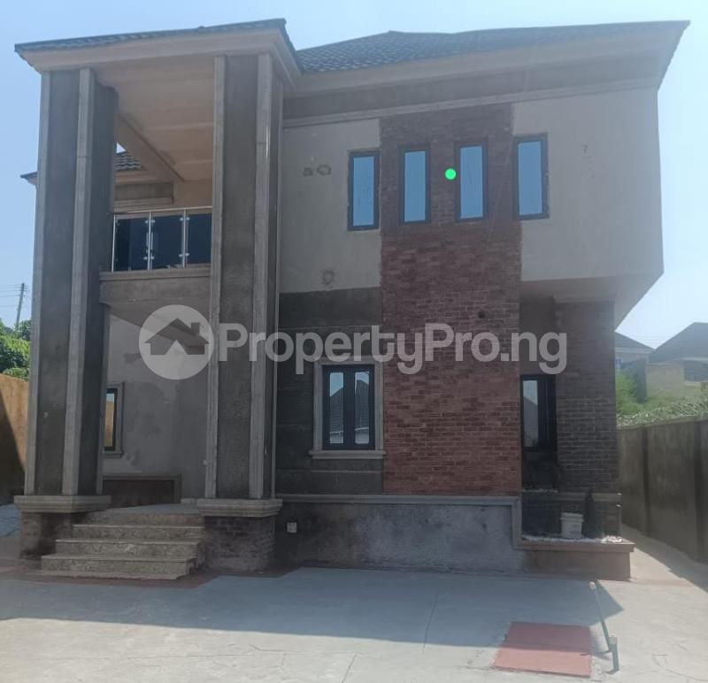 5 bedroom House for sale F01 Kubwa Abuja