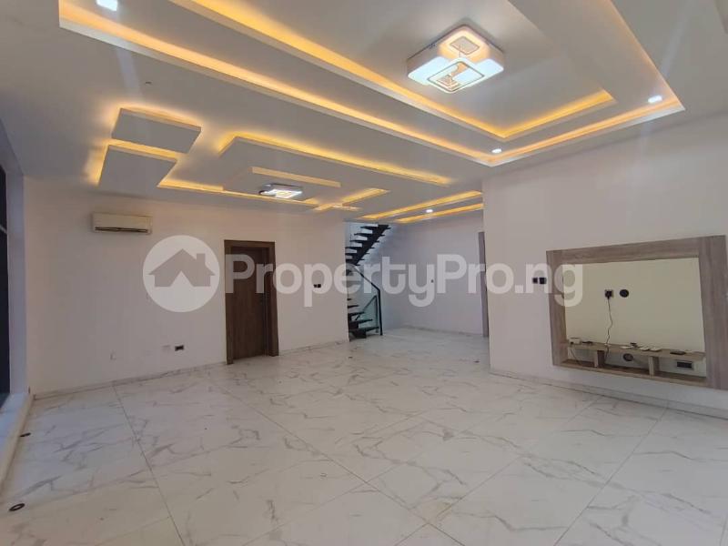 5 bedroom House for rent Lakeview Estate Orchid Lekki Lagos