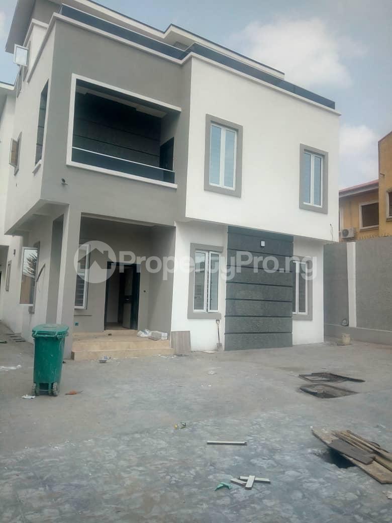 5 bedroom House for sale Magodo Phase 2 Gra Estate, Off Cmd Road. Berger Ojodu Lagos