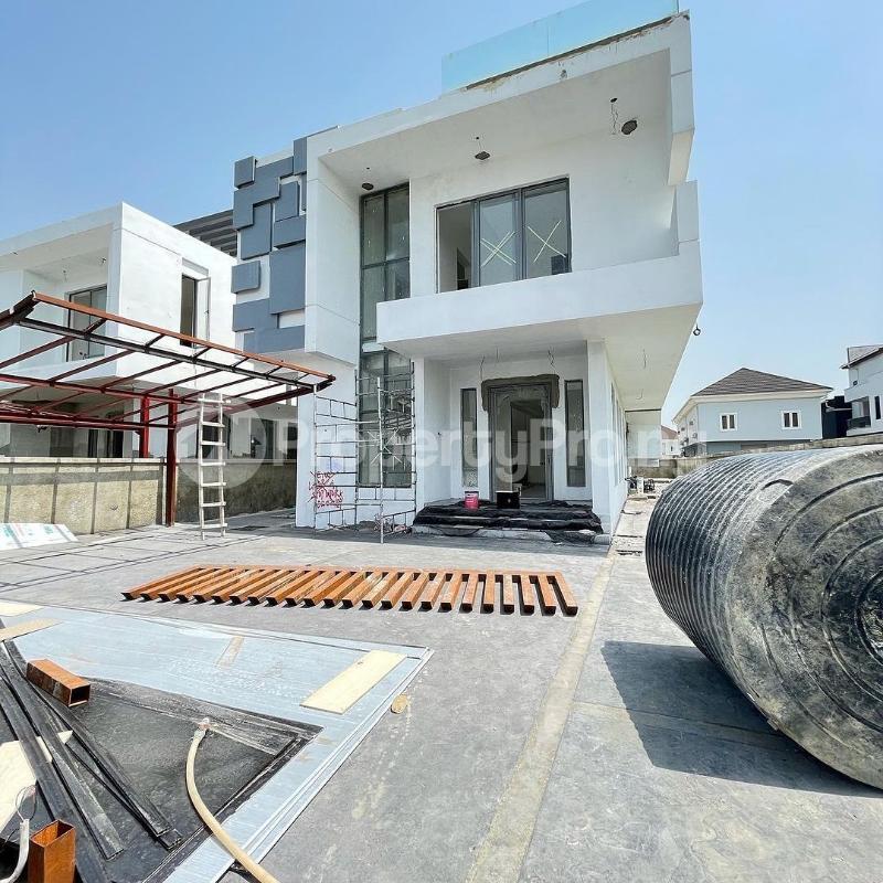 5 bedroom House for sale Pinnock Beach Estate Osapa london Lekki Lagos