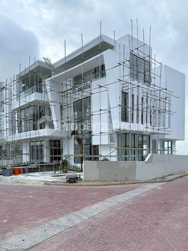 5 bedroom House for sale Osapa london Lekki Lagos