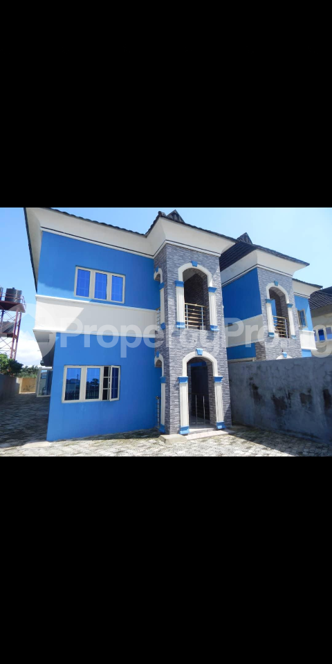 6 bedroom House for sale Okun Ajah Abraham adesanya estate Ajah Lagos